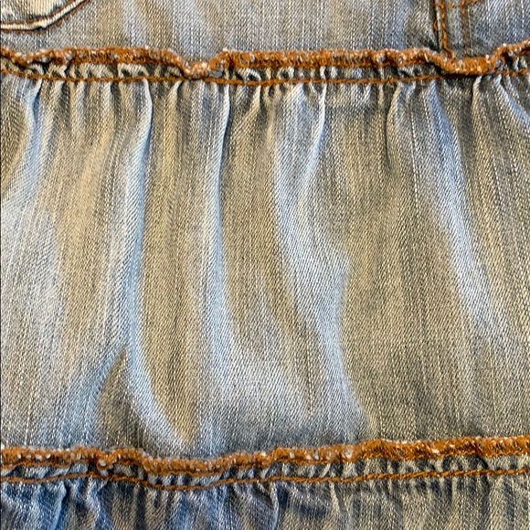 Vintage Jean skirt with ruffles not cc eligible - Picture 9 of 9